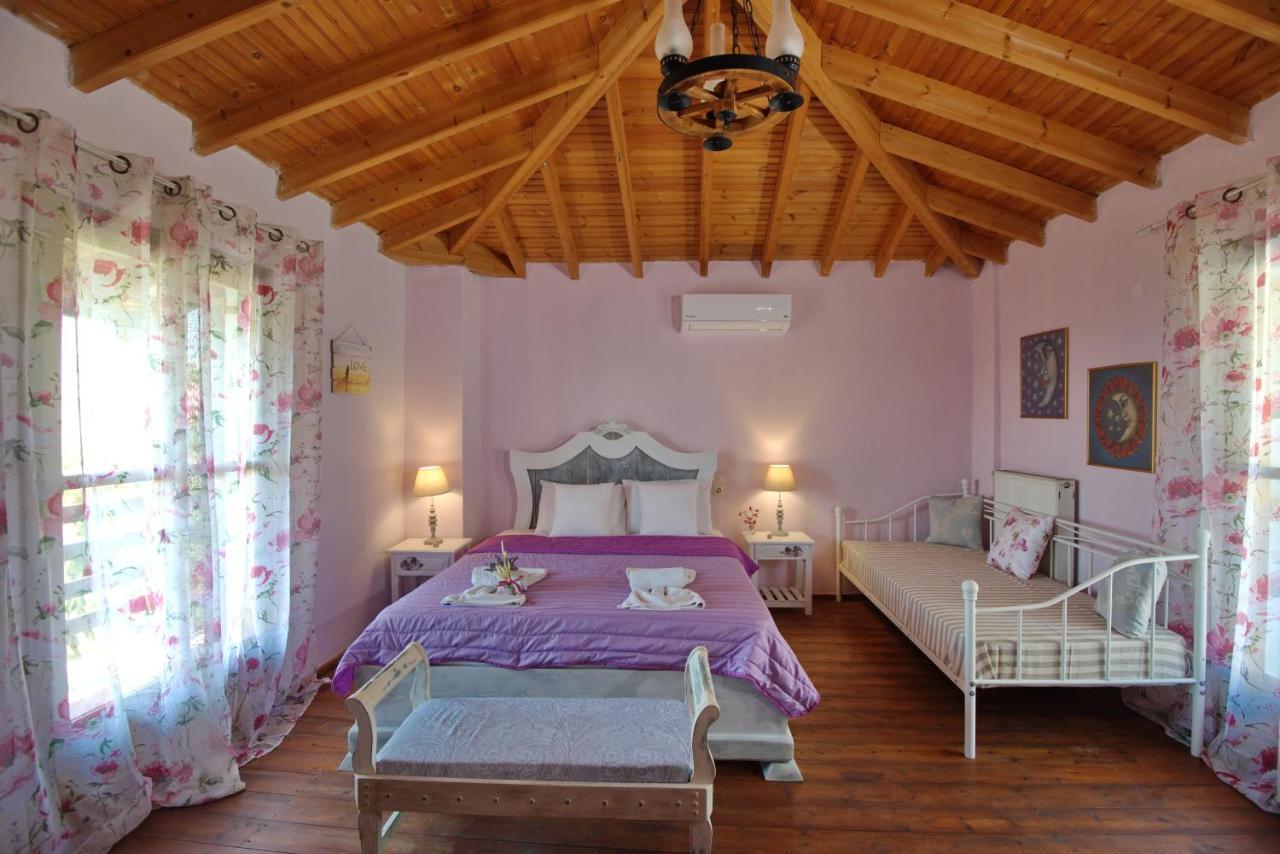 Orfeas House 2 * Патитири