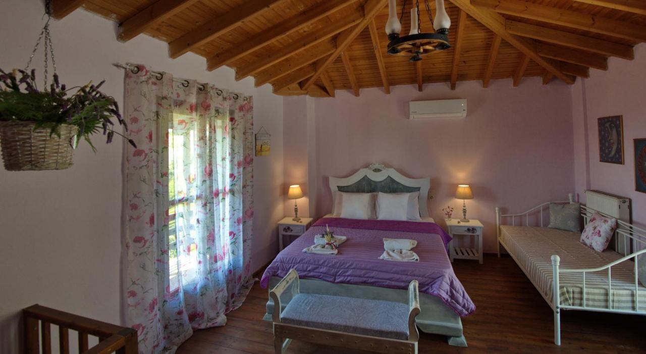 Holiday home Orfeas House 2